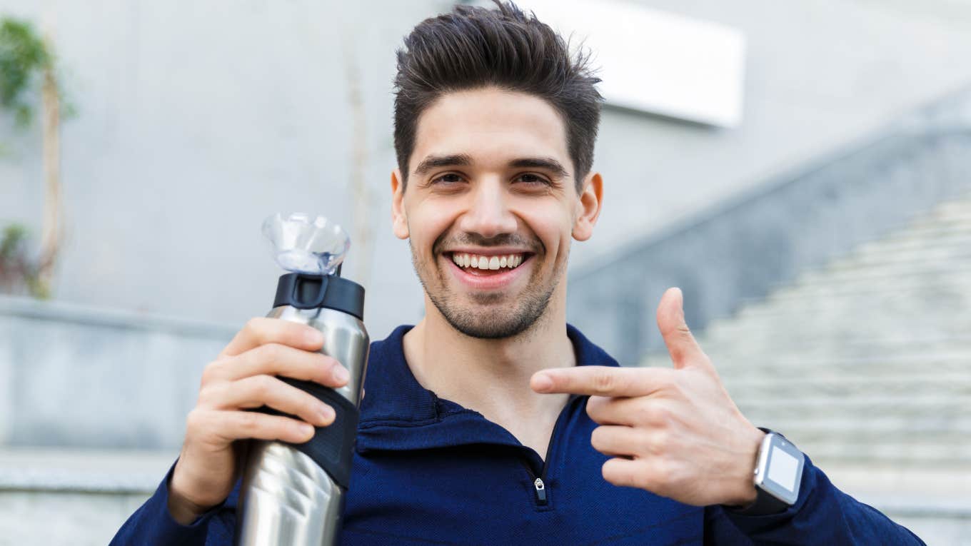 Man uses water bottle to test if his partner is cheating.