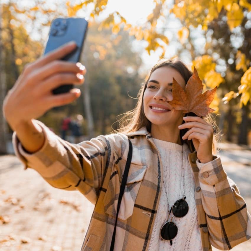 woman taking selfie