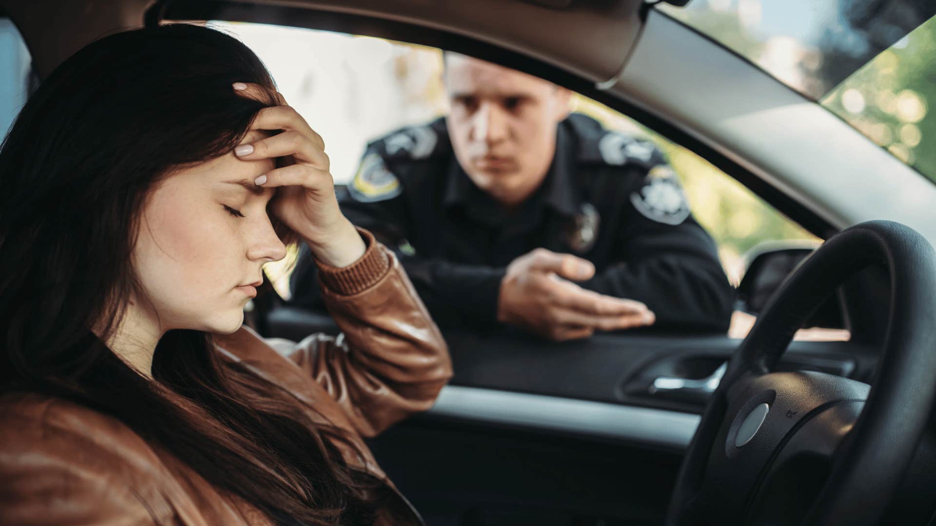 woman pulled over by cop