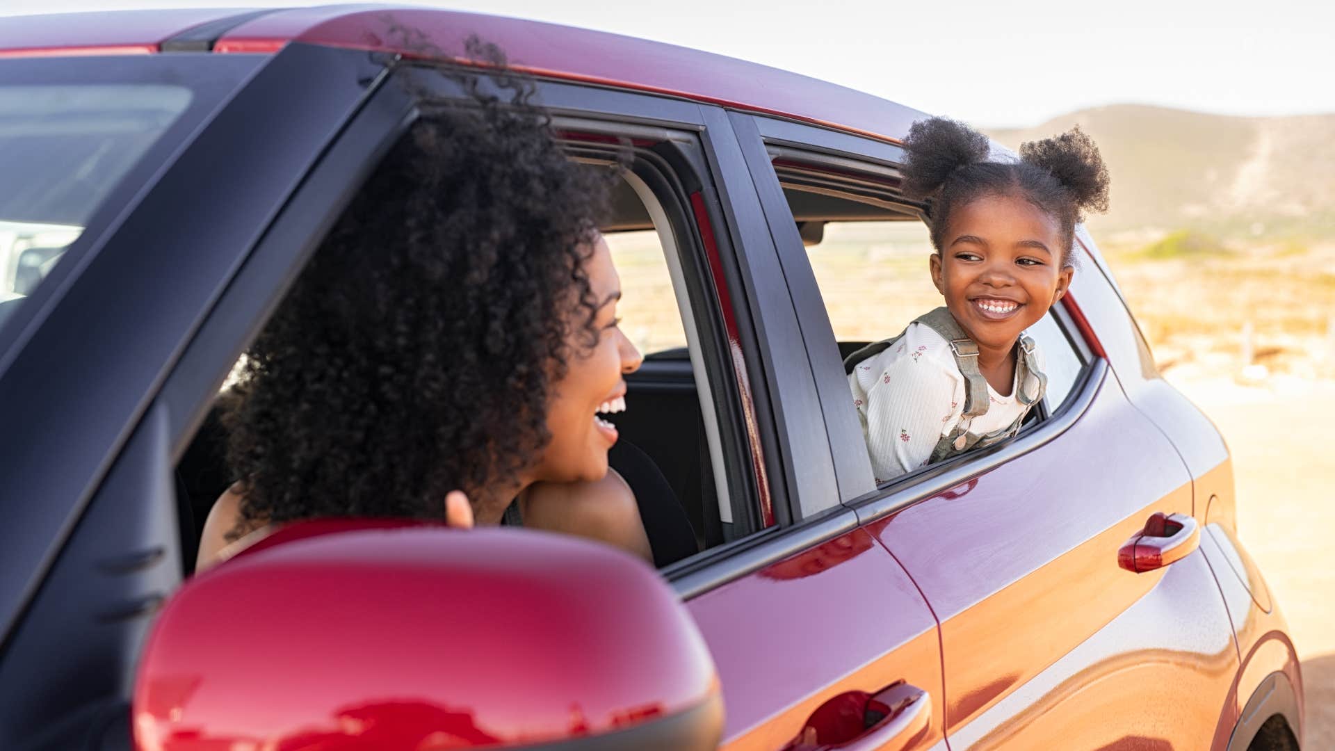 Mom and daughter who rolled down their car windows