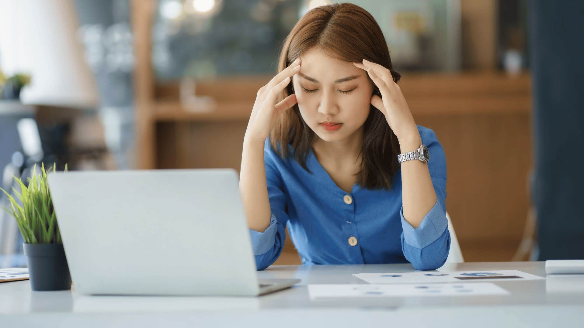 woman feeling trapped at work