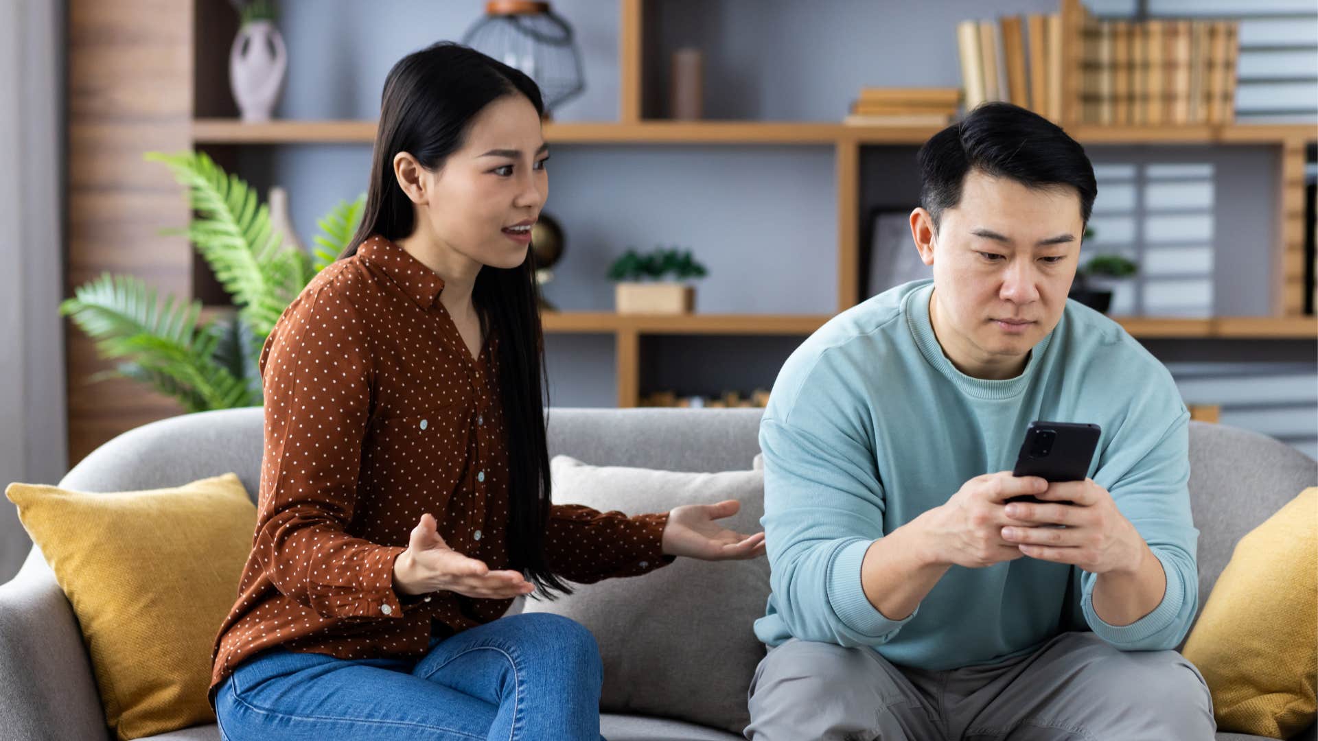 Woman, attention, man, texting