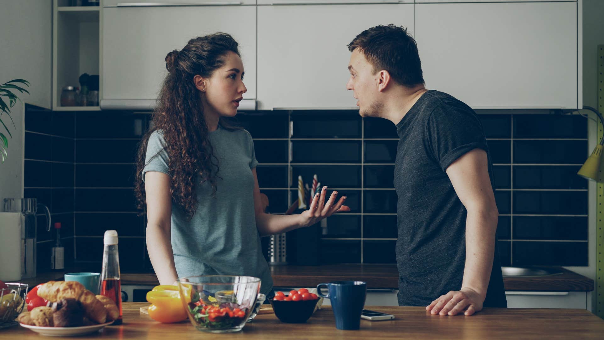 Woman, man, kitchen, argument