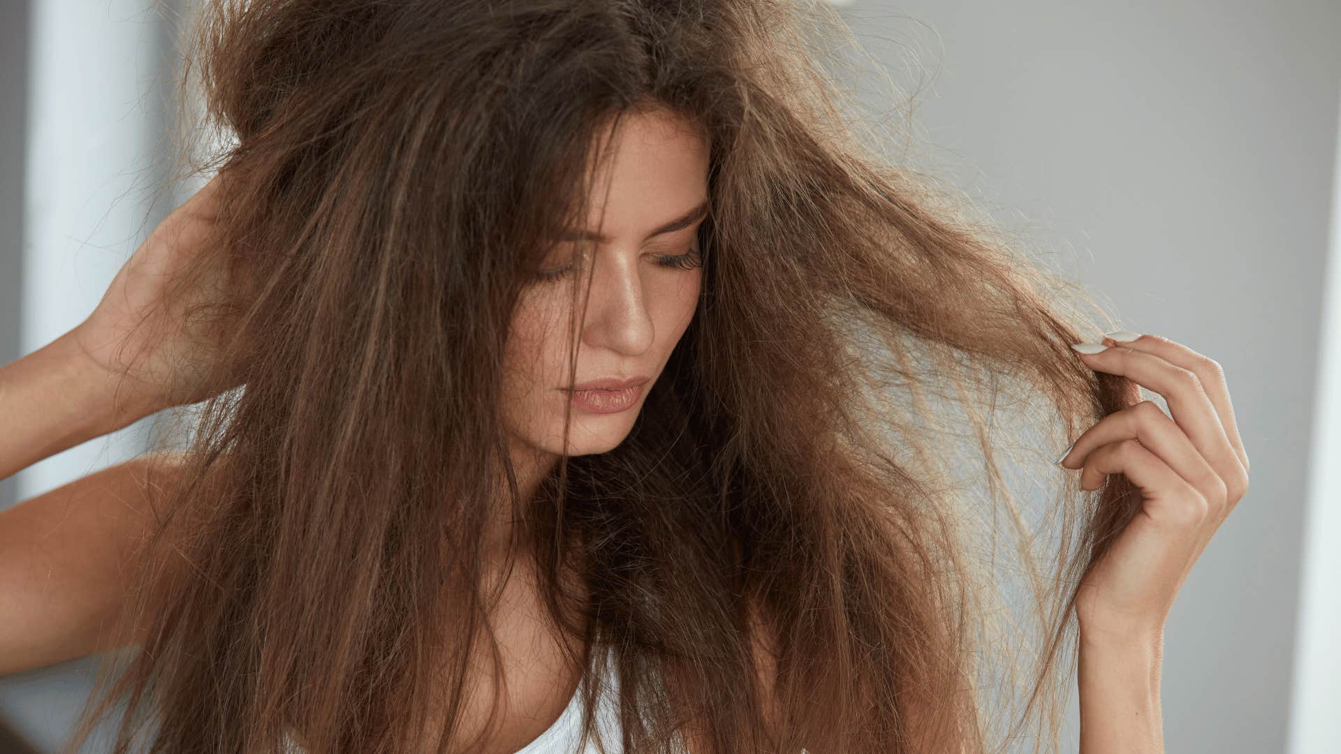 woman with frizzy hair