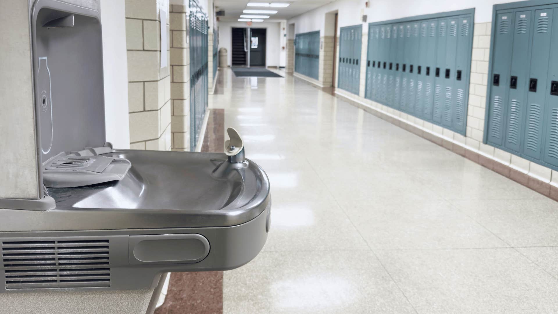 school water fountain