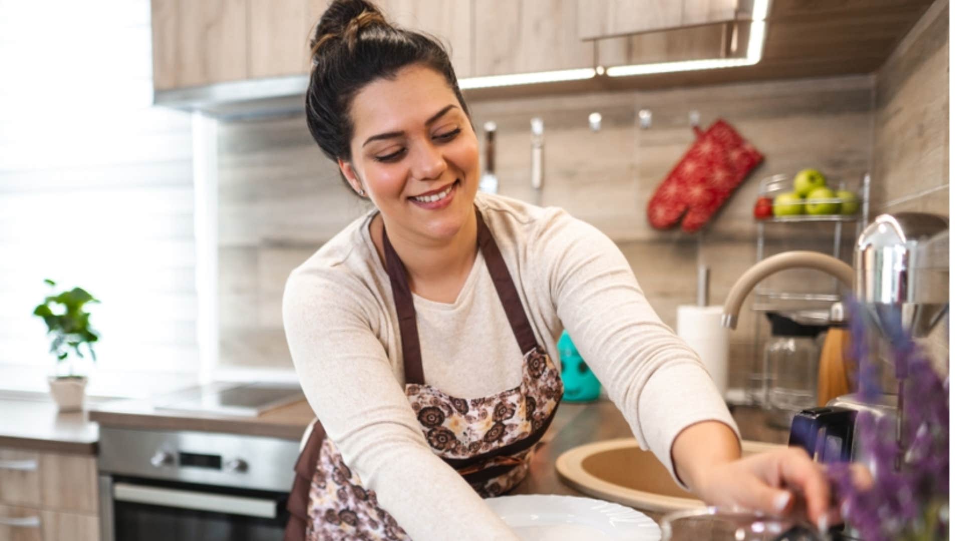 wife maintaining household