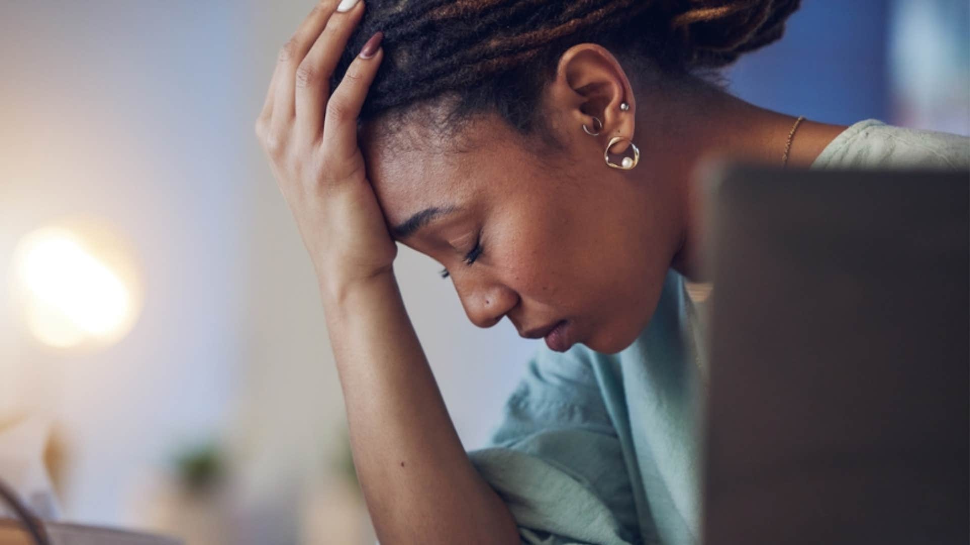 employee neglecting her wellbeing