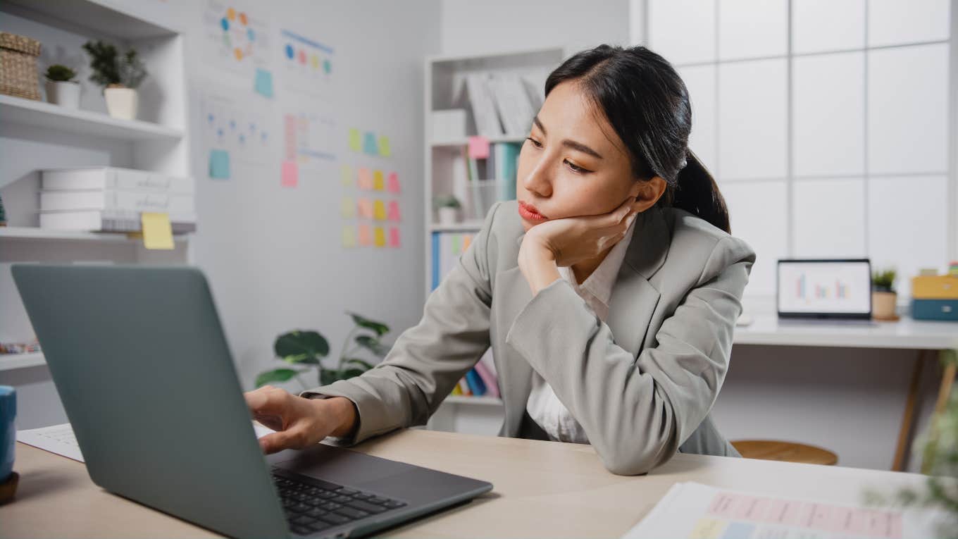 Worker faking productivity at the office