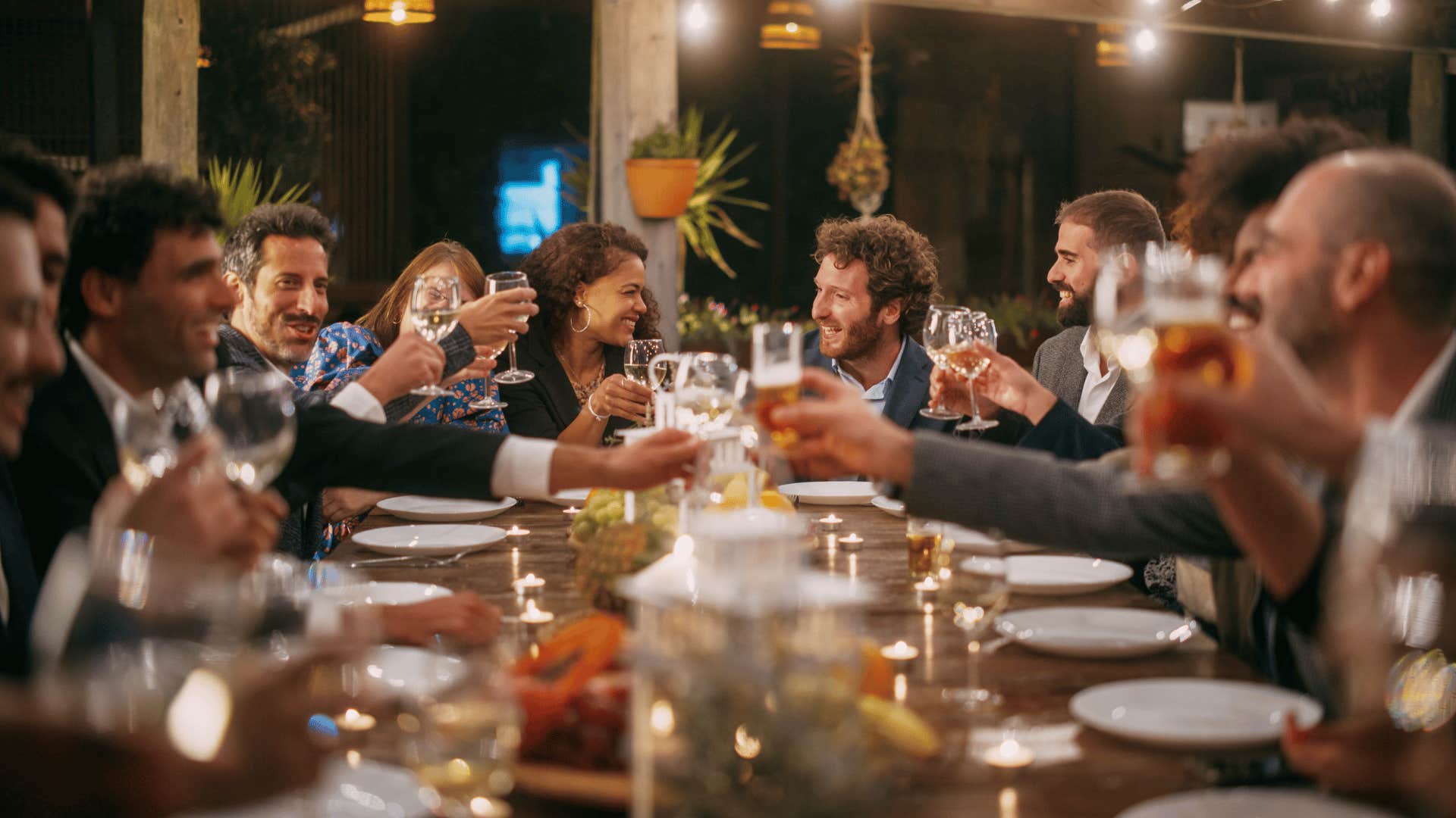 Reception dinner table and guests