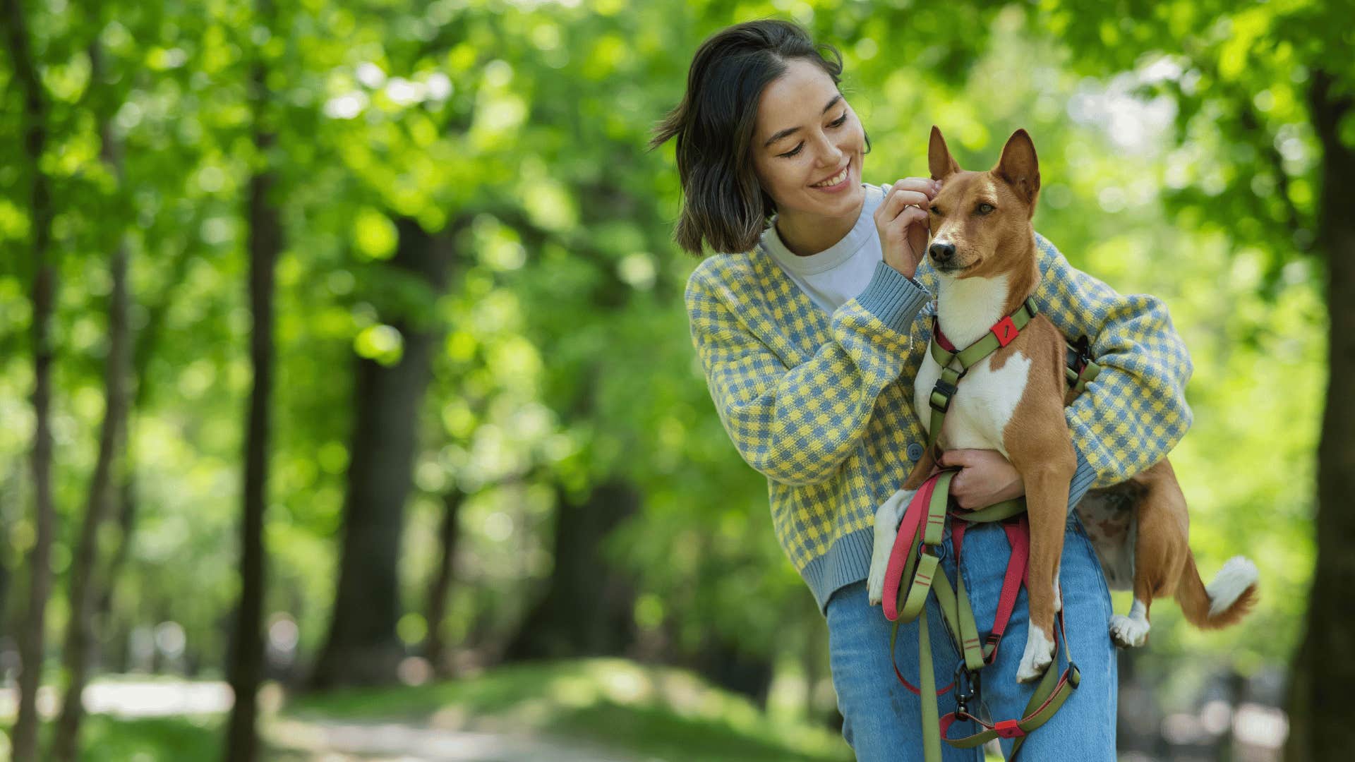 woman whose personality matches her dog's