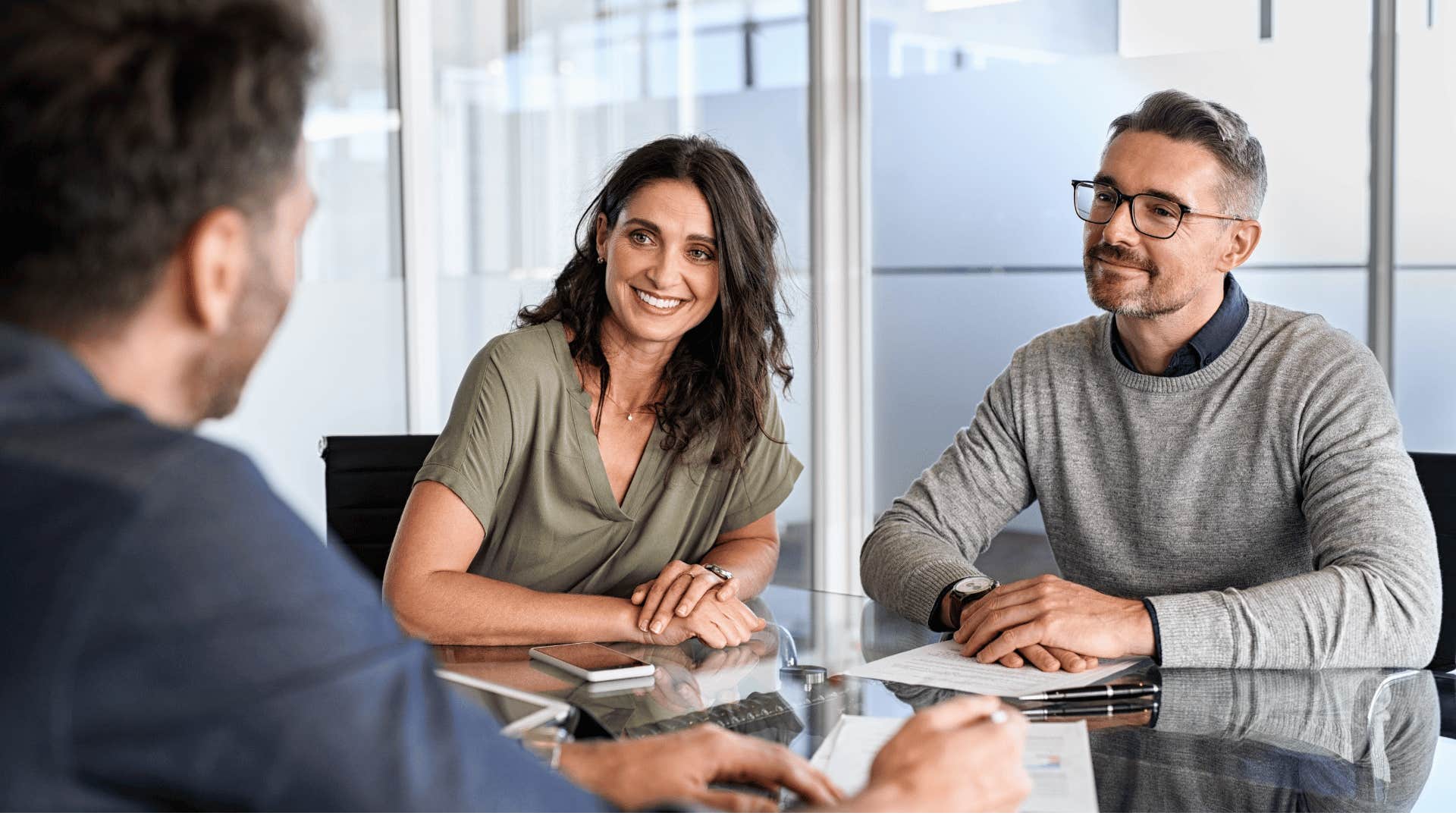 couple at bank