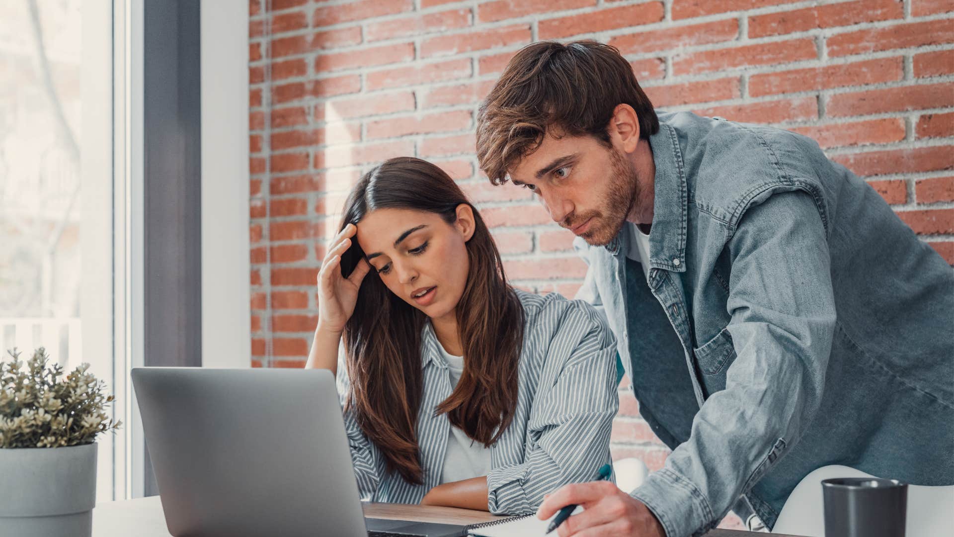 Man tells his coworker to take a little break