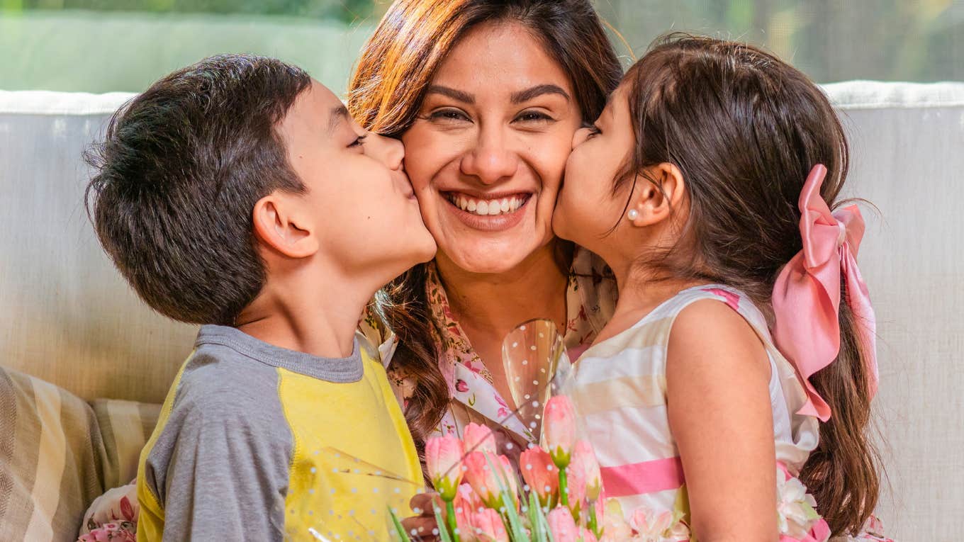 Quiet Behaviors Of A Mom Who Truly Loves Her Kids