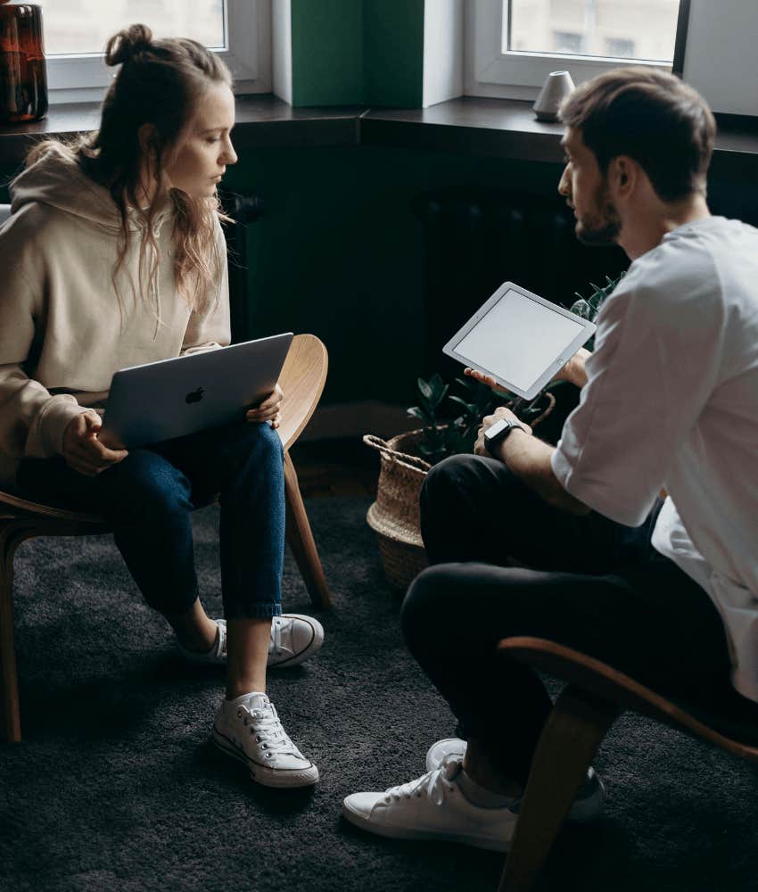 couple talking about secrets to make a marriage last