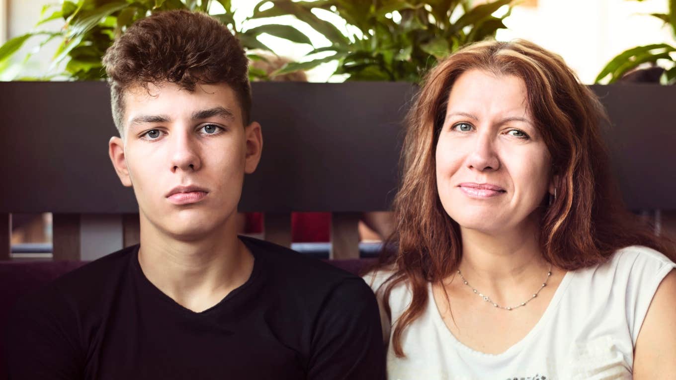 man sitting next to his narcissistic mother