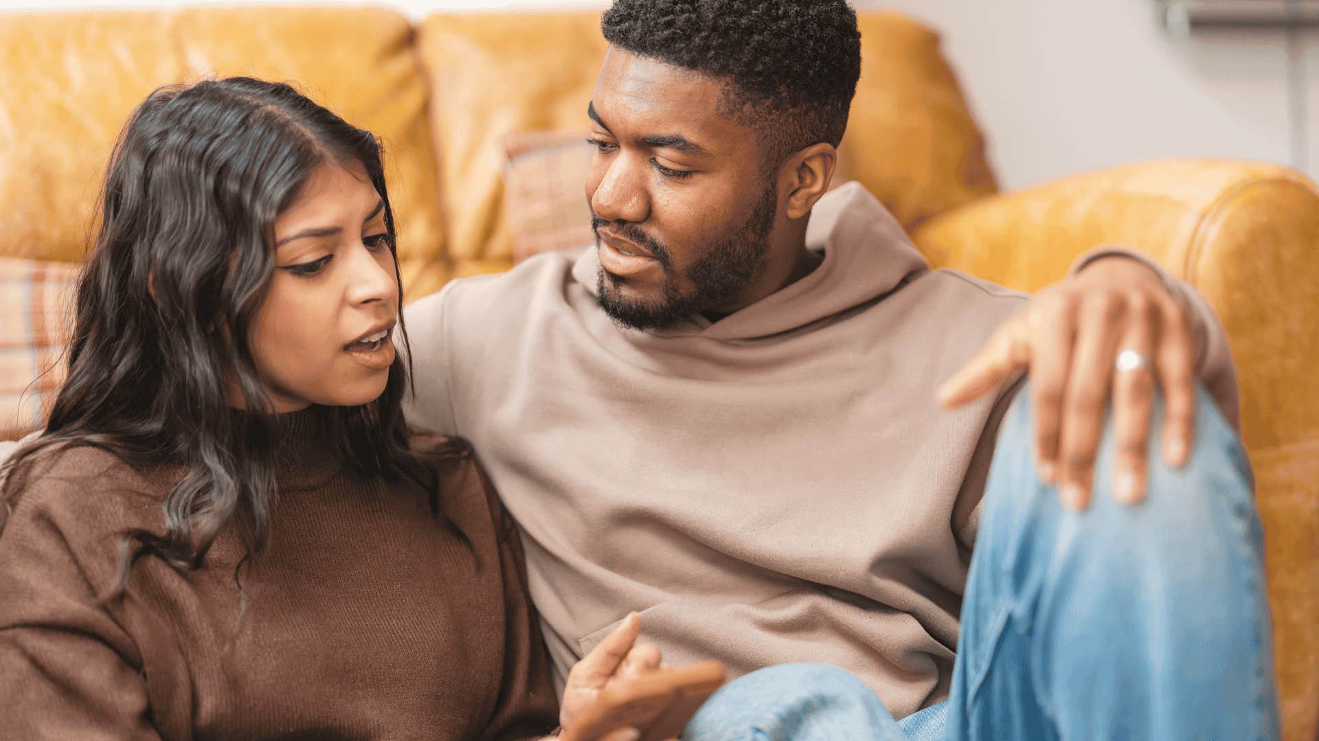 couple having conversation about not comparing each other to others