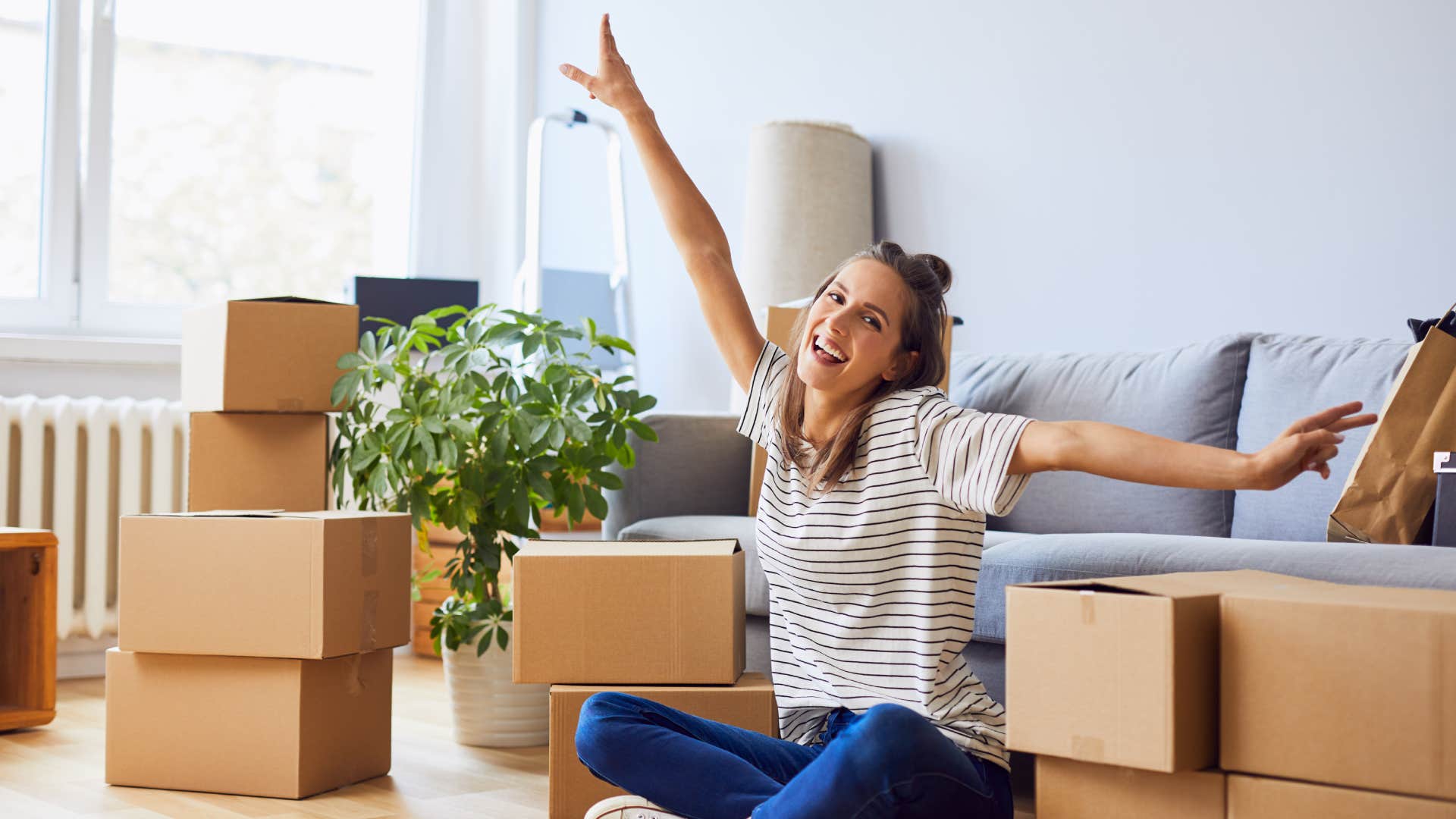 Gen Z woman who needs her parents' help moving