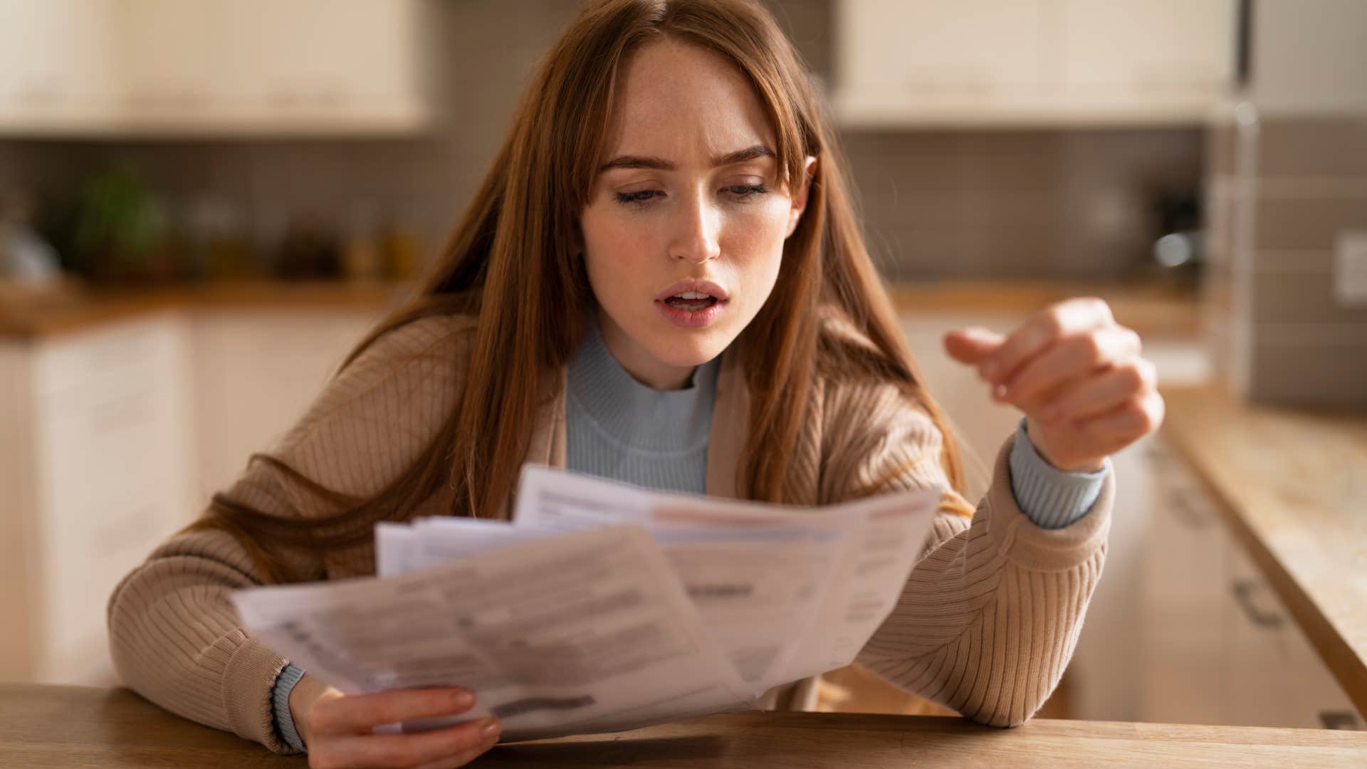 Gen Z woman who depends on her parents to find her personal documents