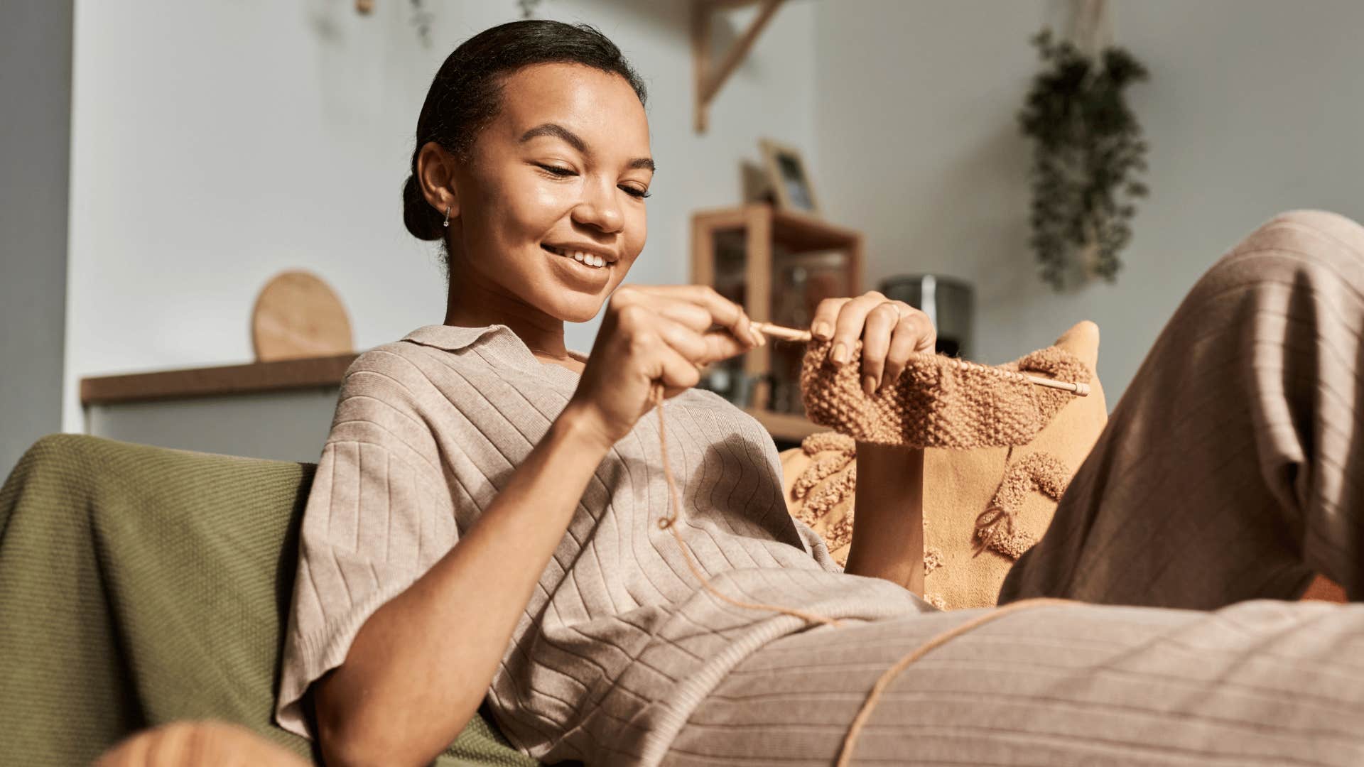 woman knitting in her leisure time