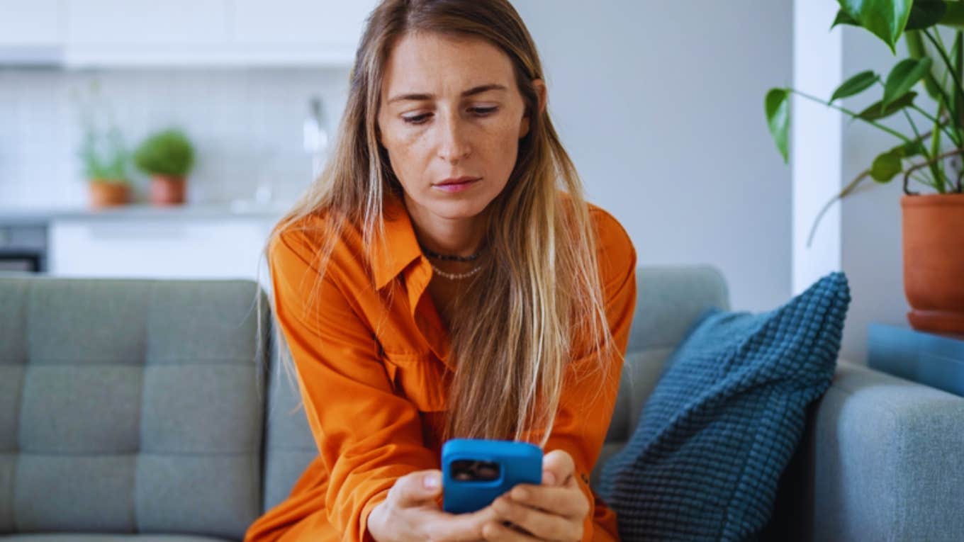 Woman Breaks Up With Her Boyfriend Because ChatGPT Didn't Like Him woman using chatgpt