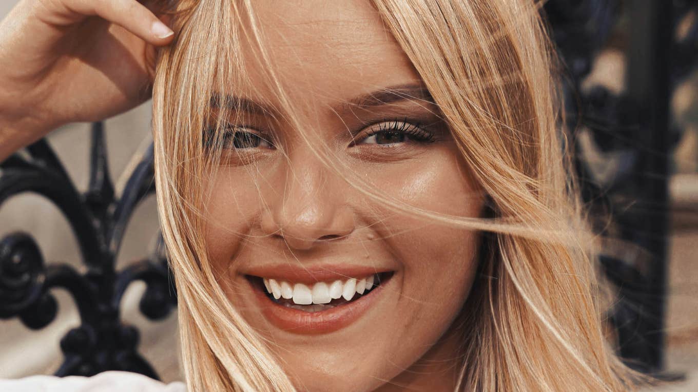 Men Reveal The Subtle Things Your Smile Says About You Woman's smile says something about her.