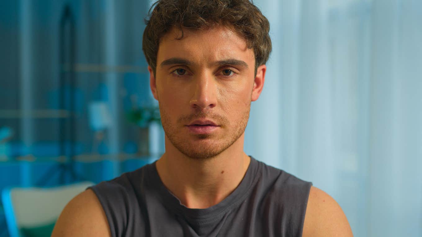 Behaviors That Reveal A Man Was Raised By Narcissists, According To Psychology Behaviors That Reveal A Man Was Raised By Narcissists, According To Psychology