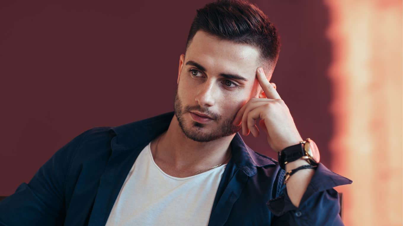 Harvard Researcher Reveals The Signs Someone’s Living Average Life Man living an average life that doesn't feel right