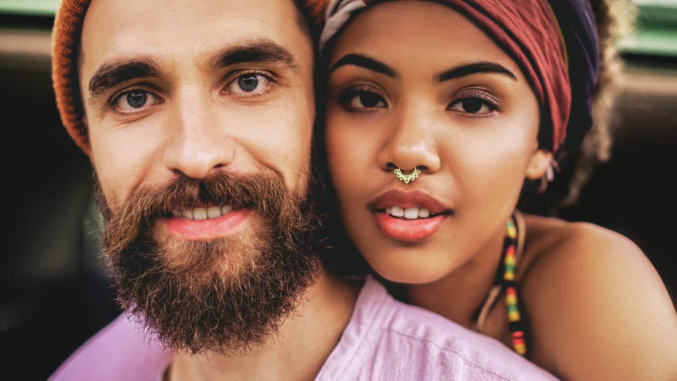 Spiritual Green Flags Every Healthy Relationship Must Have For It Work, According To Experts Healthy relationship with spiritual green flags.