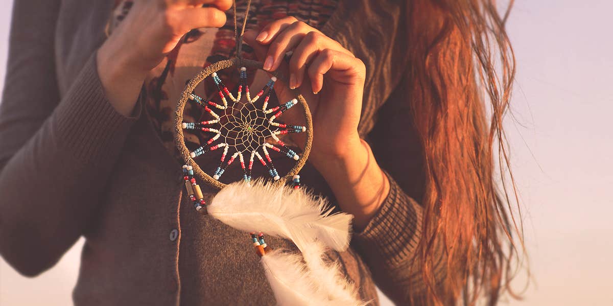 Dream Catcher Spiritual Meaning: 6 Meanings
