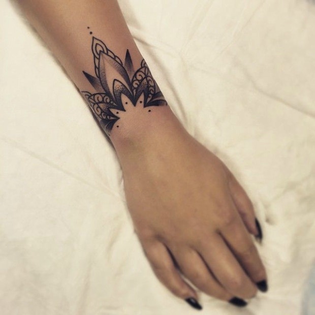 10 Best Bracelet Tattoo Ideas Youll Have To See To Believe   Daily Hind  News