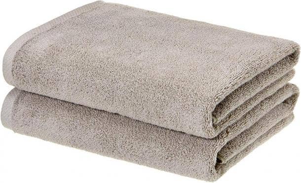 https://www.yourtango.com/sites/default/files/styles/body_image_default/public/2018/9.%20AmazonBasics%20Quick-Dry%20Bath%20Towels.jpg