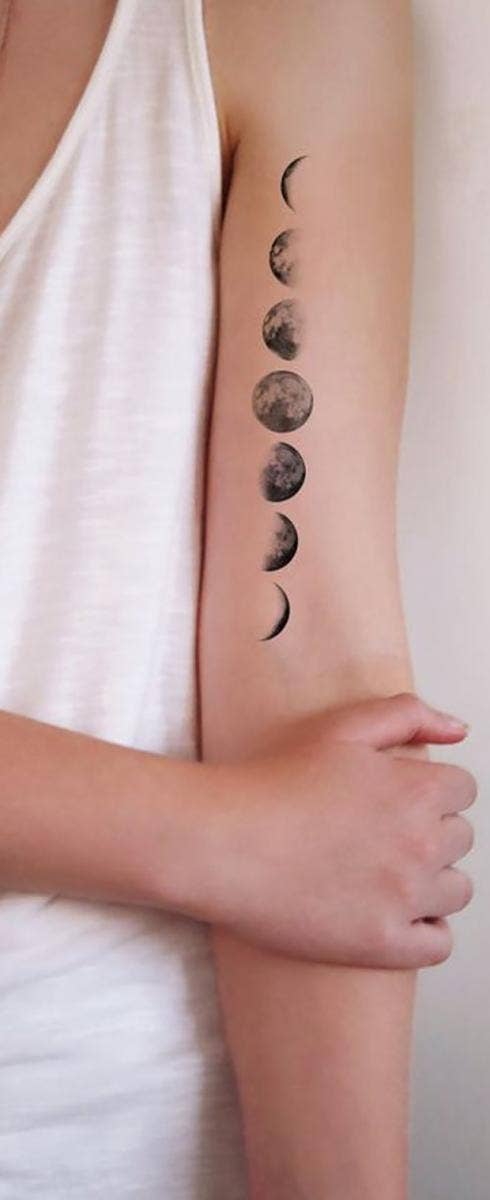 20+ Simple Moon Phases Tattoo Design Pics