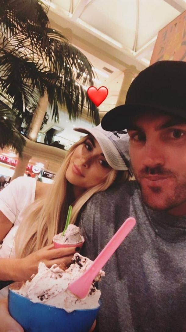 Who Is Bobby Jacobs Details On Who Is Amanda Stanton