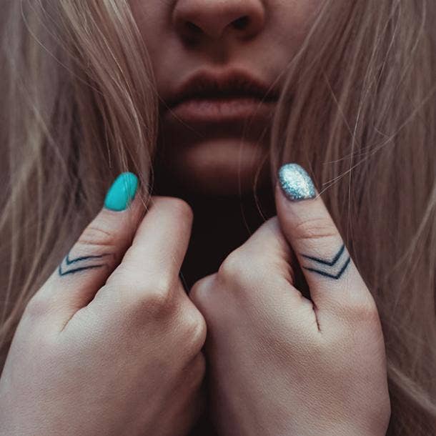 40 Tiny Finger Tattoo Ideas for Females Delicate Design | Hand tattoos for  women, Tattoos for women, Tattoos for women small