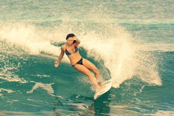 Best female surfers in the world: 10 you should know