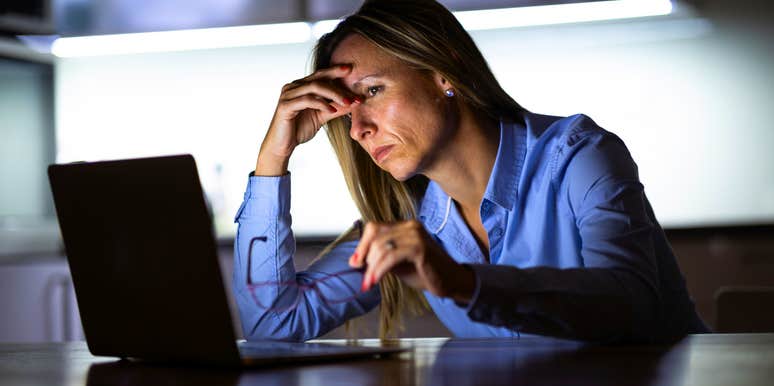 Gen X woman looking for a job on her computer