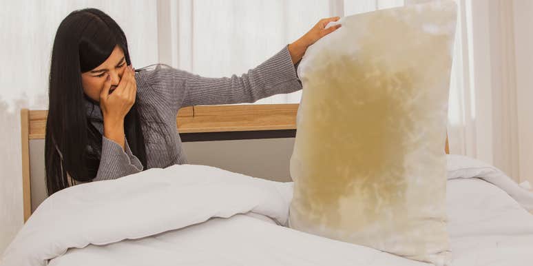 Woman disgusted by her boyfriend's pillow situation