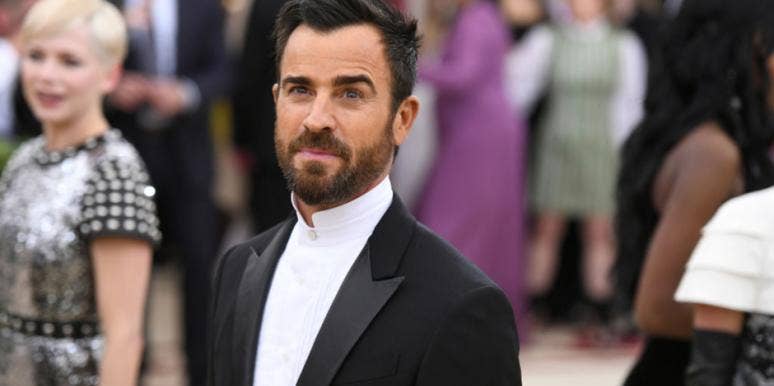 What Is Justin Theroux S Back Tattoo The Photo And Meaning Behind His Gigantic Back Tattoo Yourtango