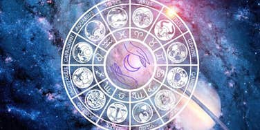 How The Last Quarter Moon Affects Each Zodiac Sign's Love Horoscope On July 27, 2024