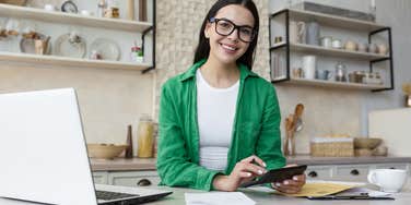 Woman paying herself first