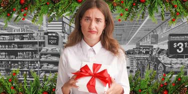 Walmart employee disappointed by holiday gift