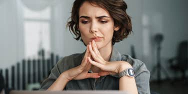 Woman deciding if it's time to quit her job