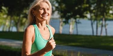 Woman exercising to keep her brain from shrinking as she ages