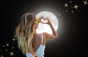 How Venus, Mercury, The Sun & The Full Moon Affect Each Zodiac Sign's Love Horoscope The Week Of June 17